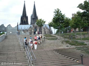 Treppe zum Kölner Dom